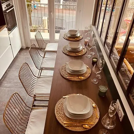 An Exceptional Apartment, 20 Min Paris, 10 Min Orly Airport, 30 Min Disney, 25 Min Versailles, Parking Free Appartement *