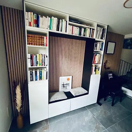 Apartment An Exceptional Apartment, 20 Min Paris, 10 Min Orly Airport, 30 Min Disney, 25 Min Versailles, Parking Free *
